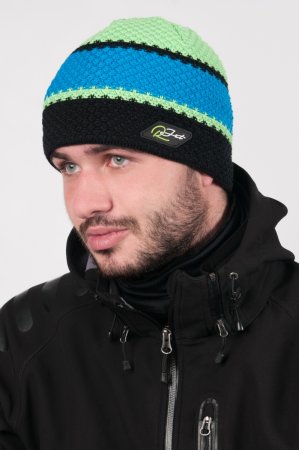 Pánská zimní pletená čepice s barevnými pruhy černá-zelená-modrá