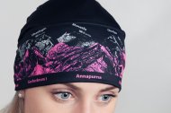 Černá sportovní outdoorová čepice s růžovo-bílým potiskem hor - SVĚTOVÉ OSMITISÍCOVKY