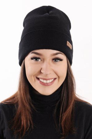 PRODLOUŽENÁ ČERNÁ DÁMSKÁ ZIMNÍ PLETENÁ ČEPICE